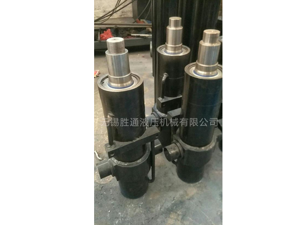 鉸(jiao)軸(zhou)油缸